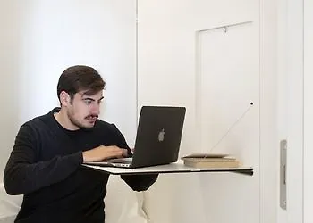 ベッド ＆ ボーディング カプセルホテル 2*
