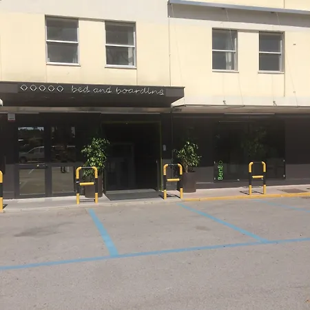 Bed & Boarding 3* Nápoly