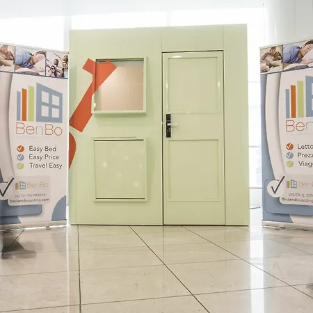 Bed & Boarding Hotel kapsułowy