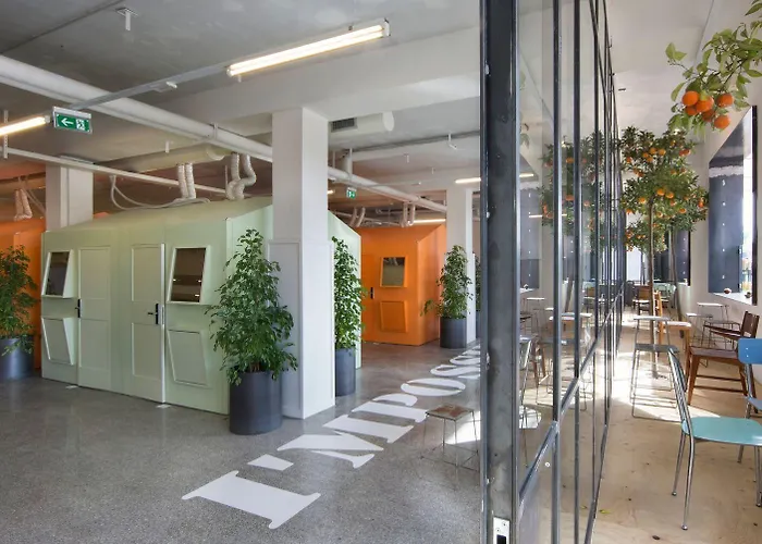 캡슐호텔 베드&보딩 나폴리