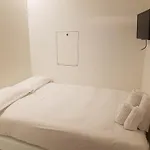 Bed & Boarding 3*