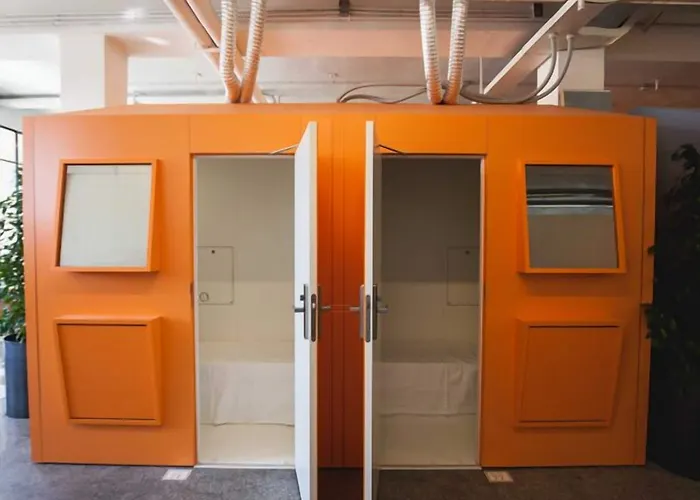 Bed & Boarding 3* Napoli