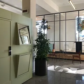 Bed & Boarding 3* Νάπολη